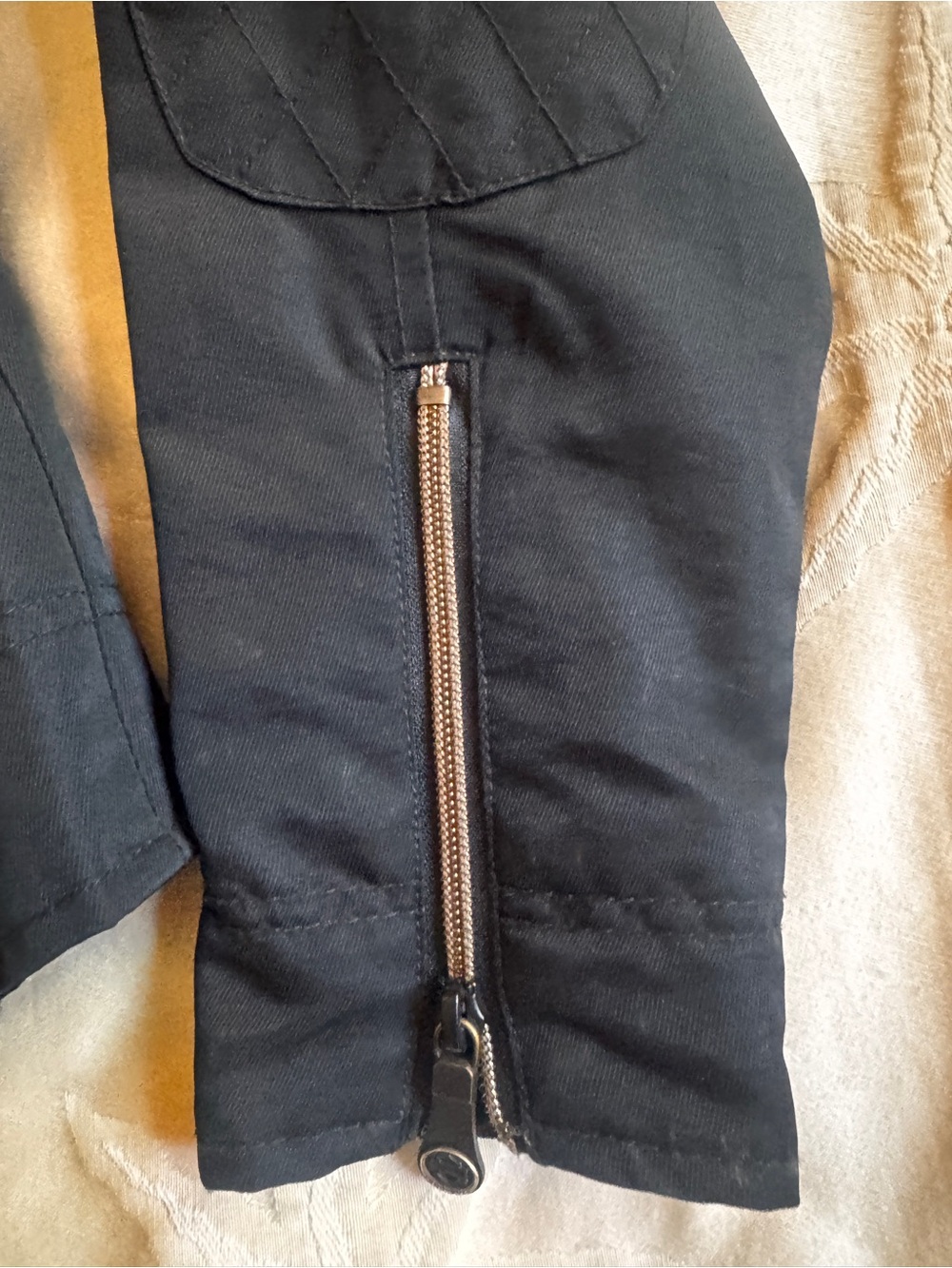 Harley-Davidson Black Women's Wing Emblem Jean Jacket - Picture 5 of 6
